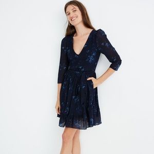 NWT Madewell Sheer-Sleeve V-Neck Mini Dress in Tonal Botanical Size 0